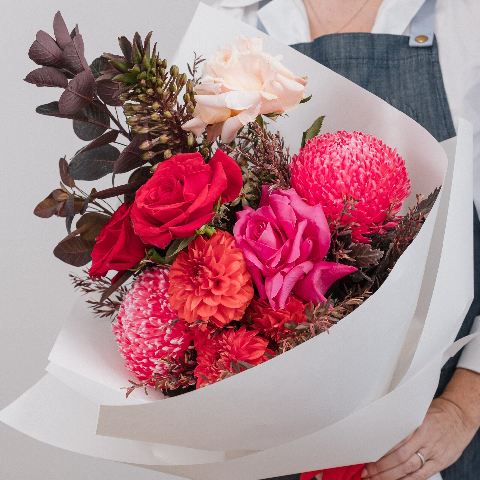 Moody and tonal flower bouquet by French Blue Flowers